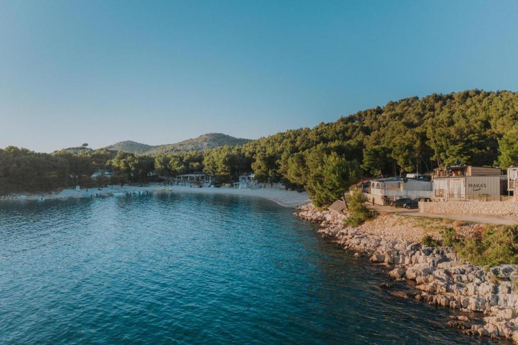 Mara'S Coast - Ciara Villa Drage Kültér fotó